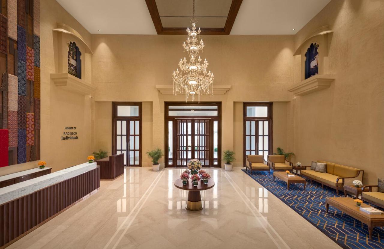 Uday Palace Navsari, A Member Of Radisson Individuals Kültér fotó