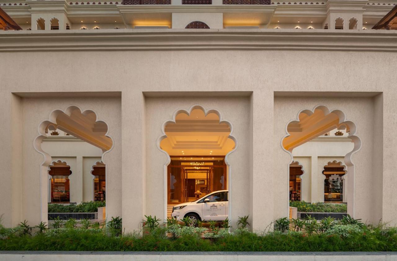 Uday Palace Navsari, A Member Of Radisson Individuals Kültér fotó